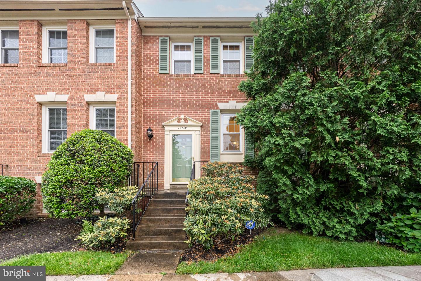 10139 Oakwood Chase Court, Oakton