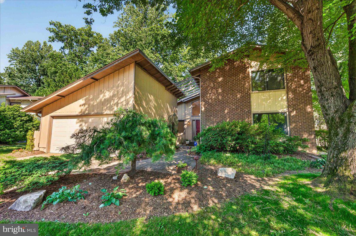 9013 Fort Craig Drive, Burke