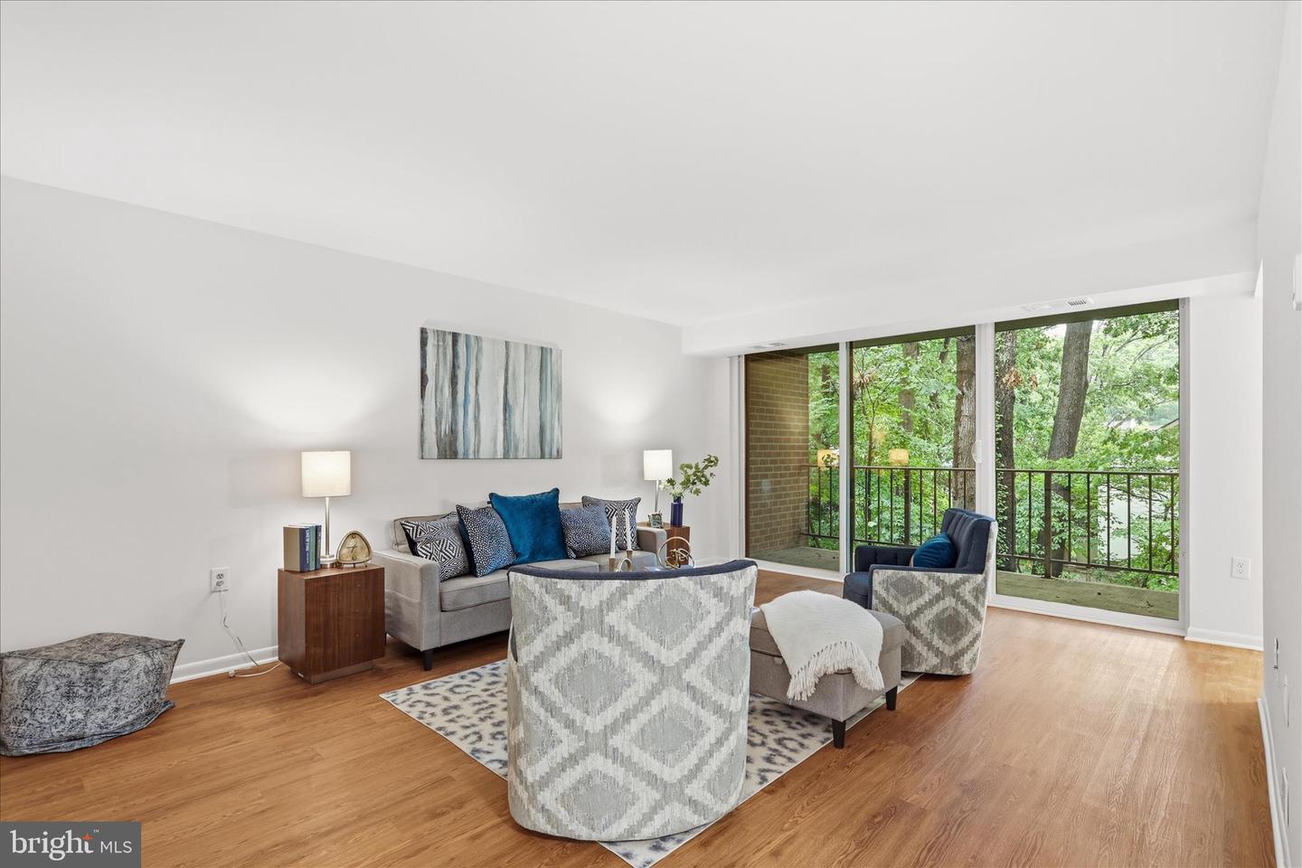1540 Northgate Square #21b