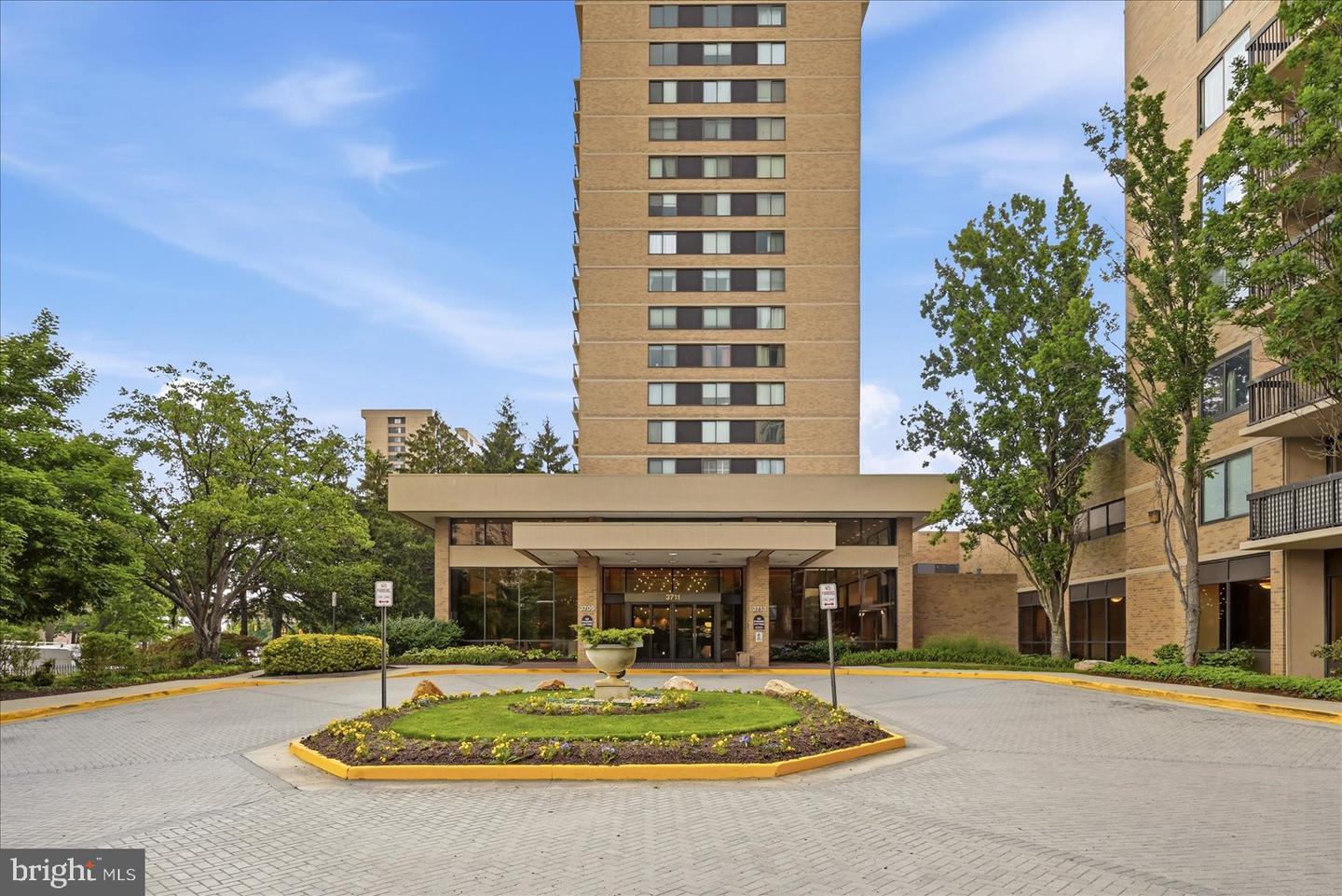3709 S George Mason Drive #707, Falls Church