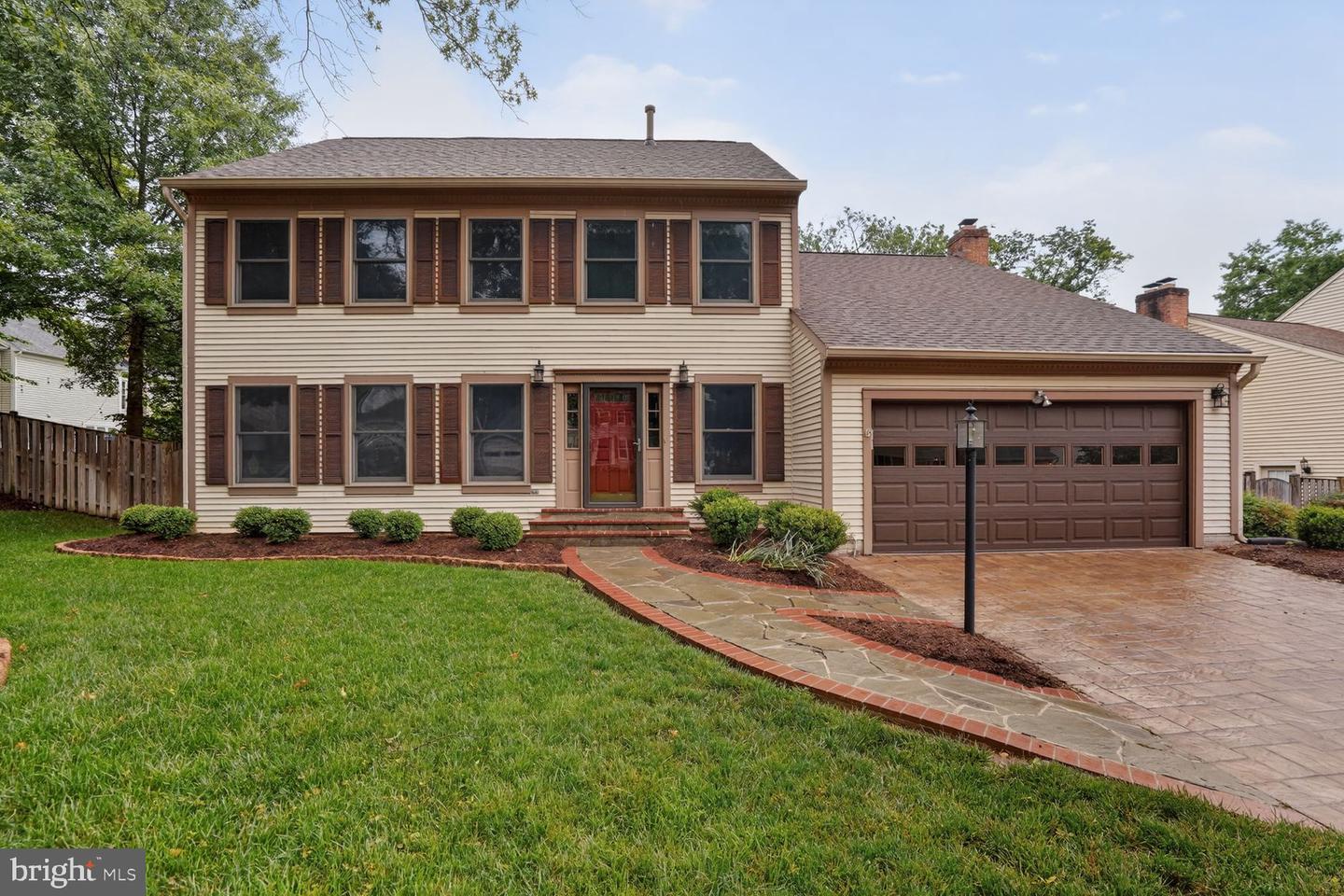 7007 Devereux Circle Drive, Alexandria