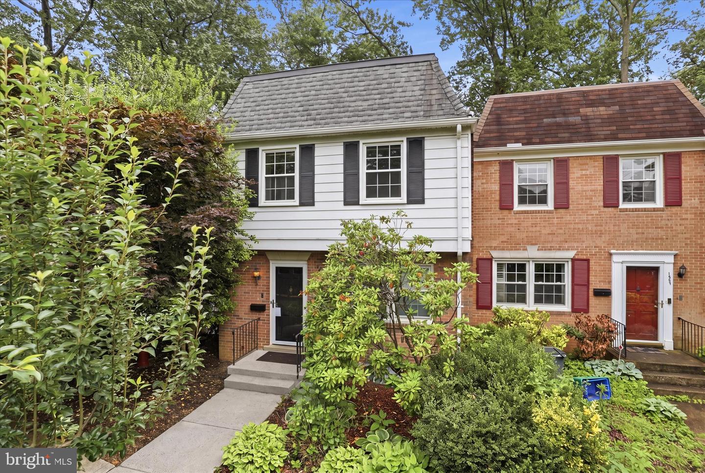1565 Brookshire Court, Reston