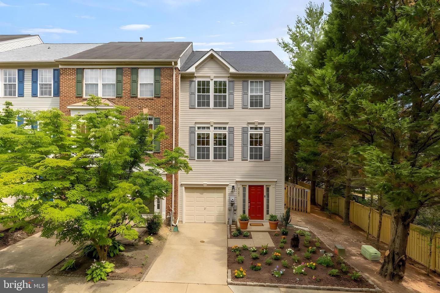 9151 Silvershadow Court