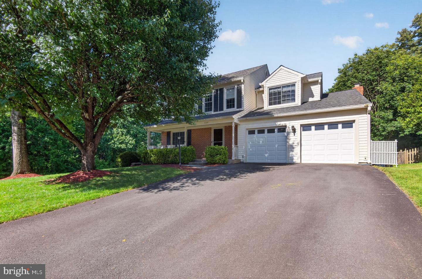 5724 Flagler Drive