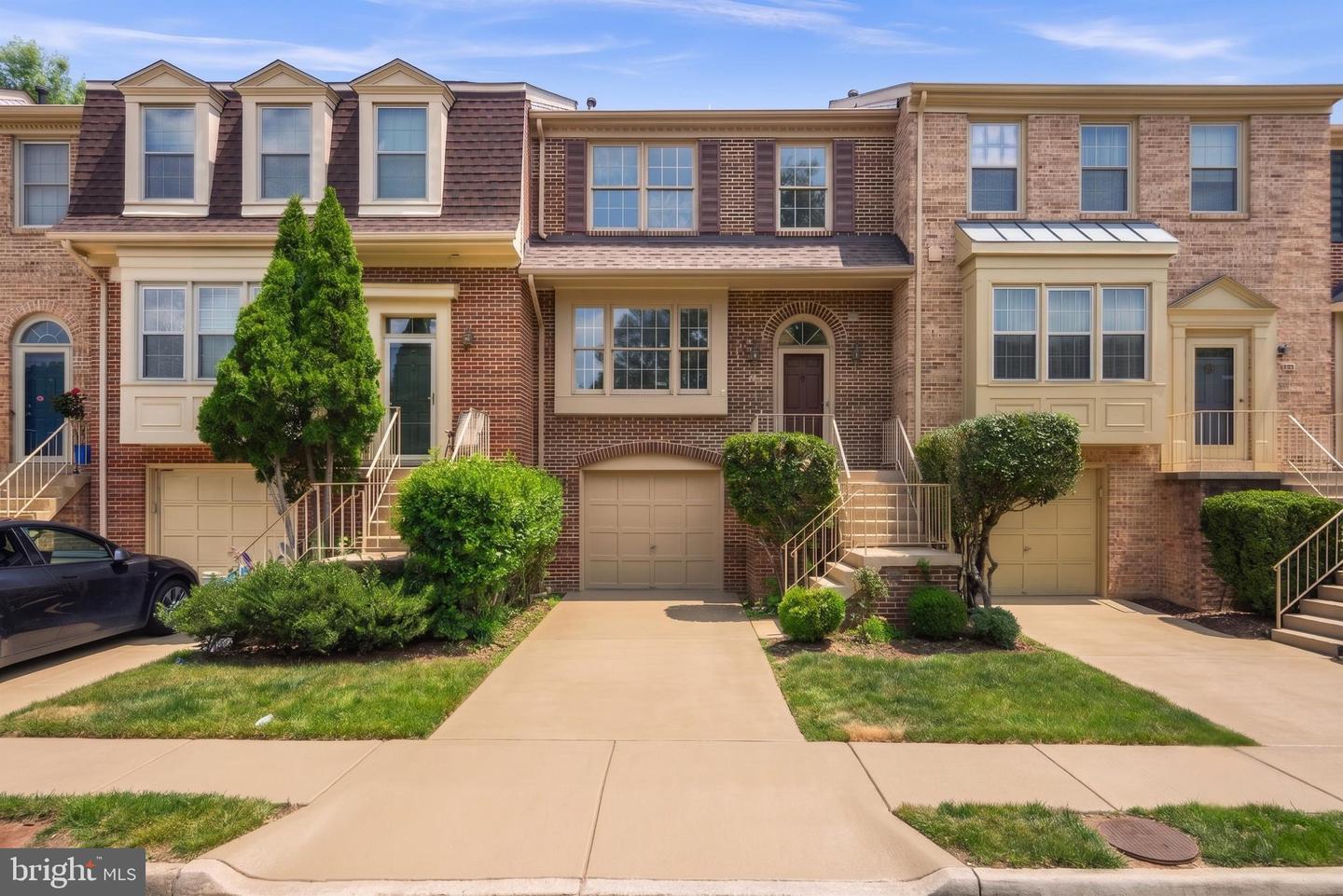 6307 Millwood Cir