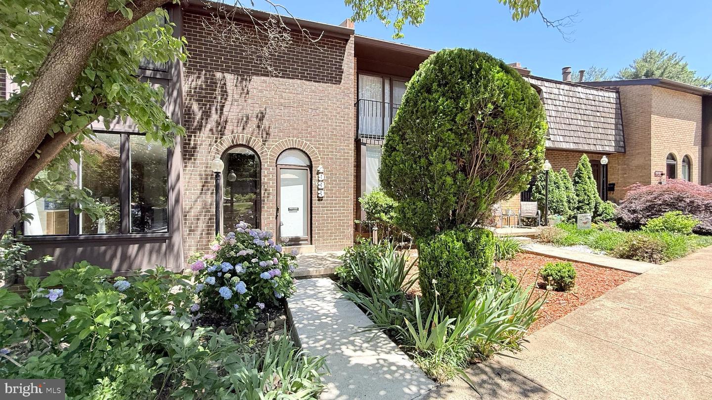 4933 Oriskany Drive, Annandale