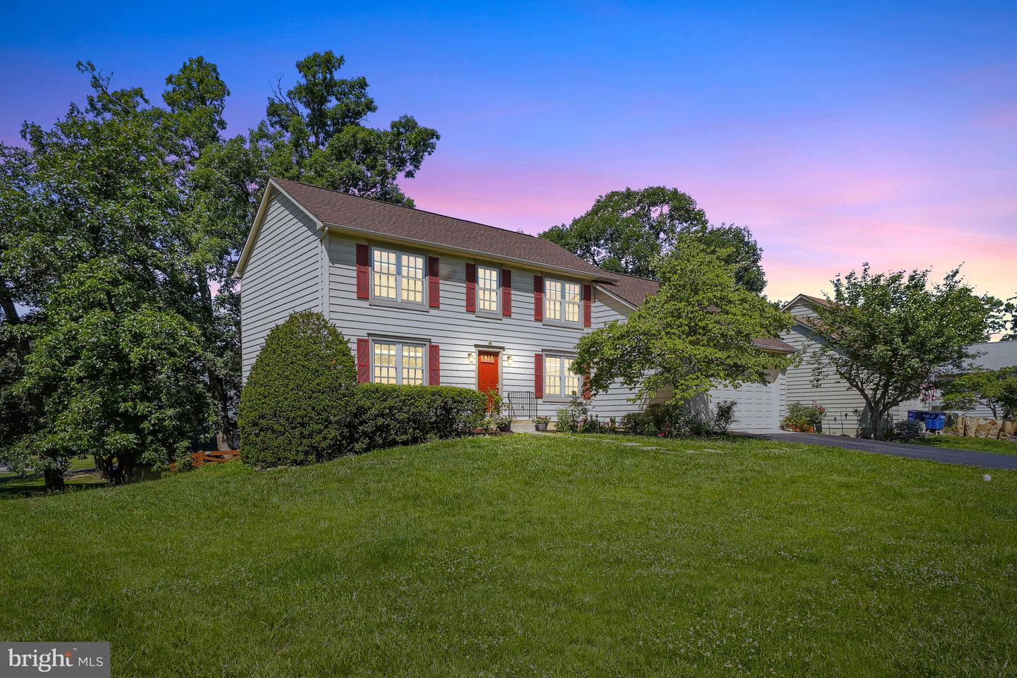 1017 Jeff Ryan Drive, Herndon