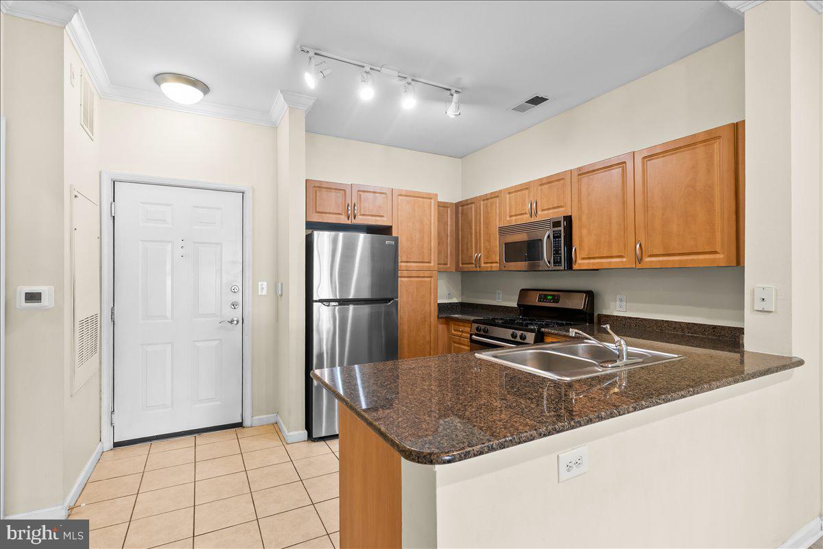 12913 Centre Park Circle #103