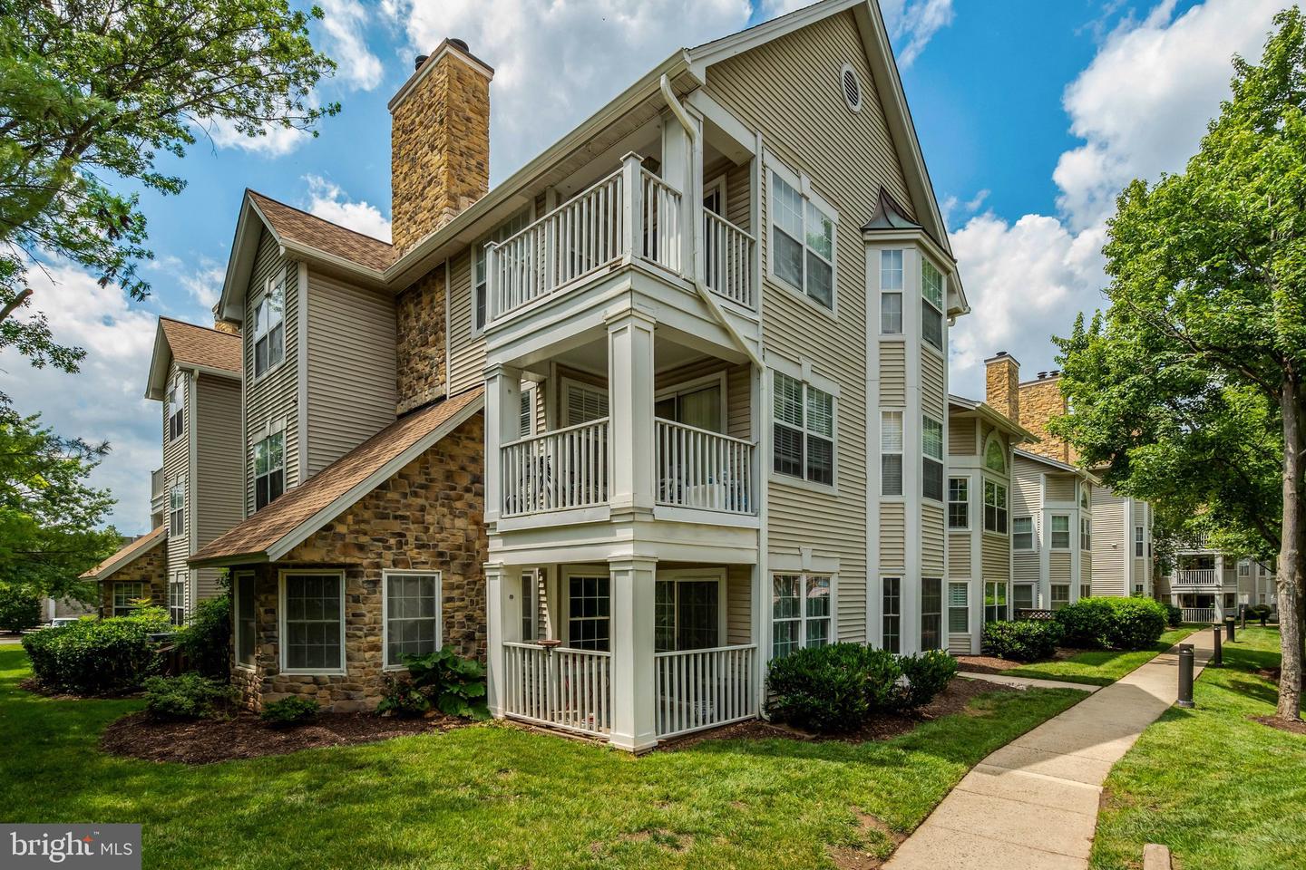 5632 Willoughby Newton Dr # 13
