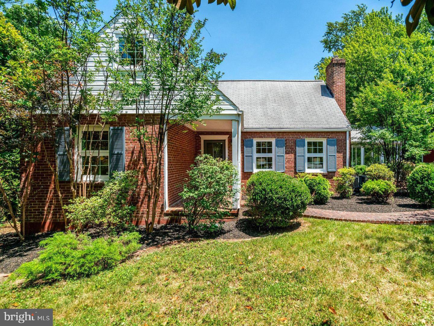 7107 Coventry Road