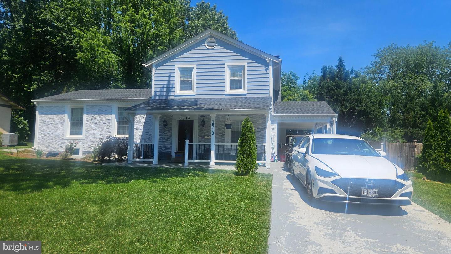 3913 Oak Hill Drive