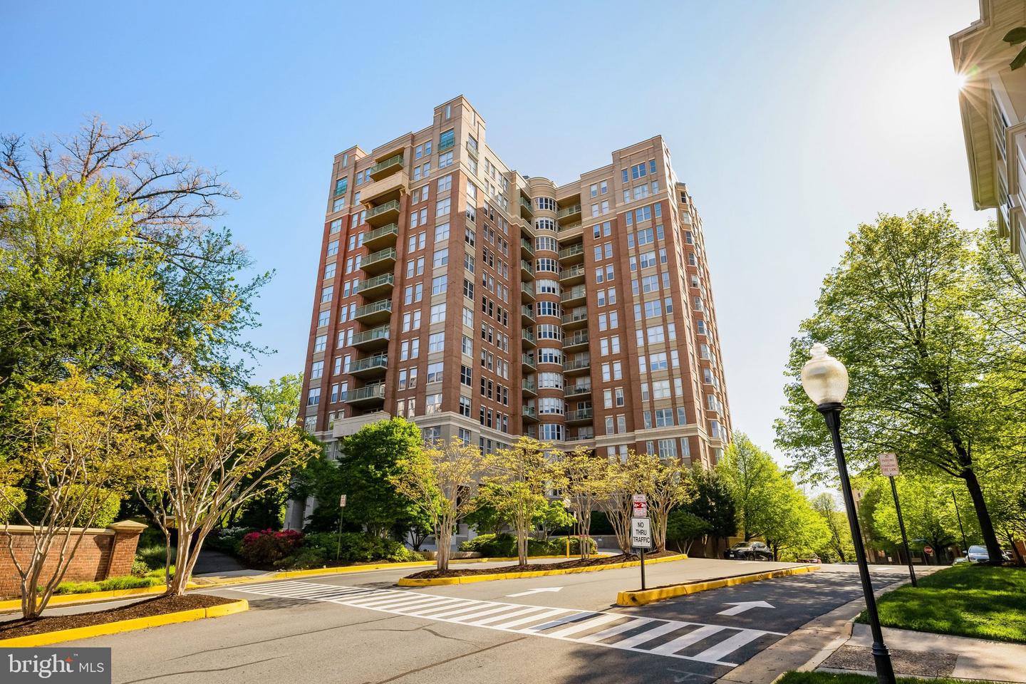11776 Stratford House Place #1404