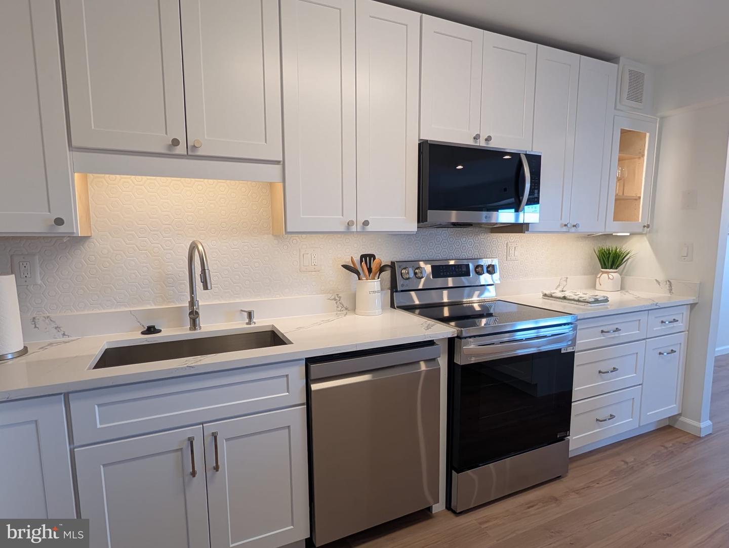 8340 Greensboro Drive #509