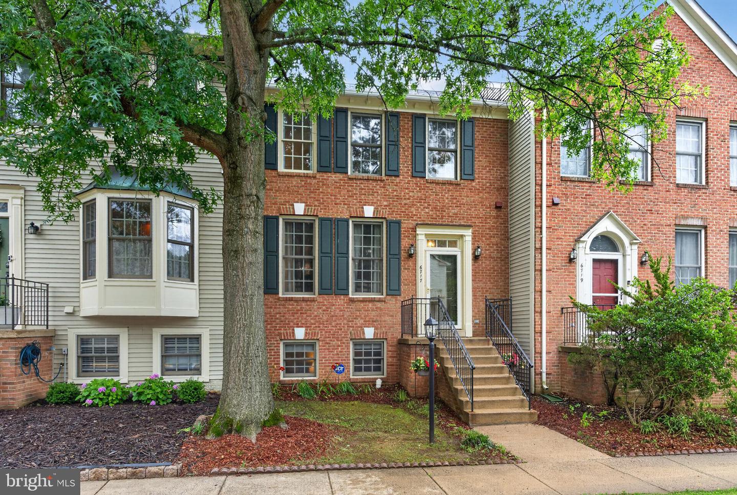 6717 Royal Thomas Way