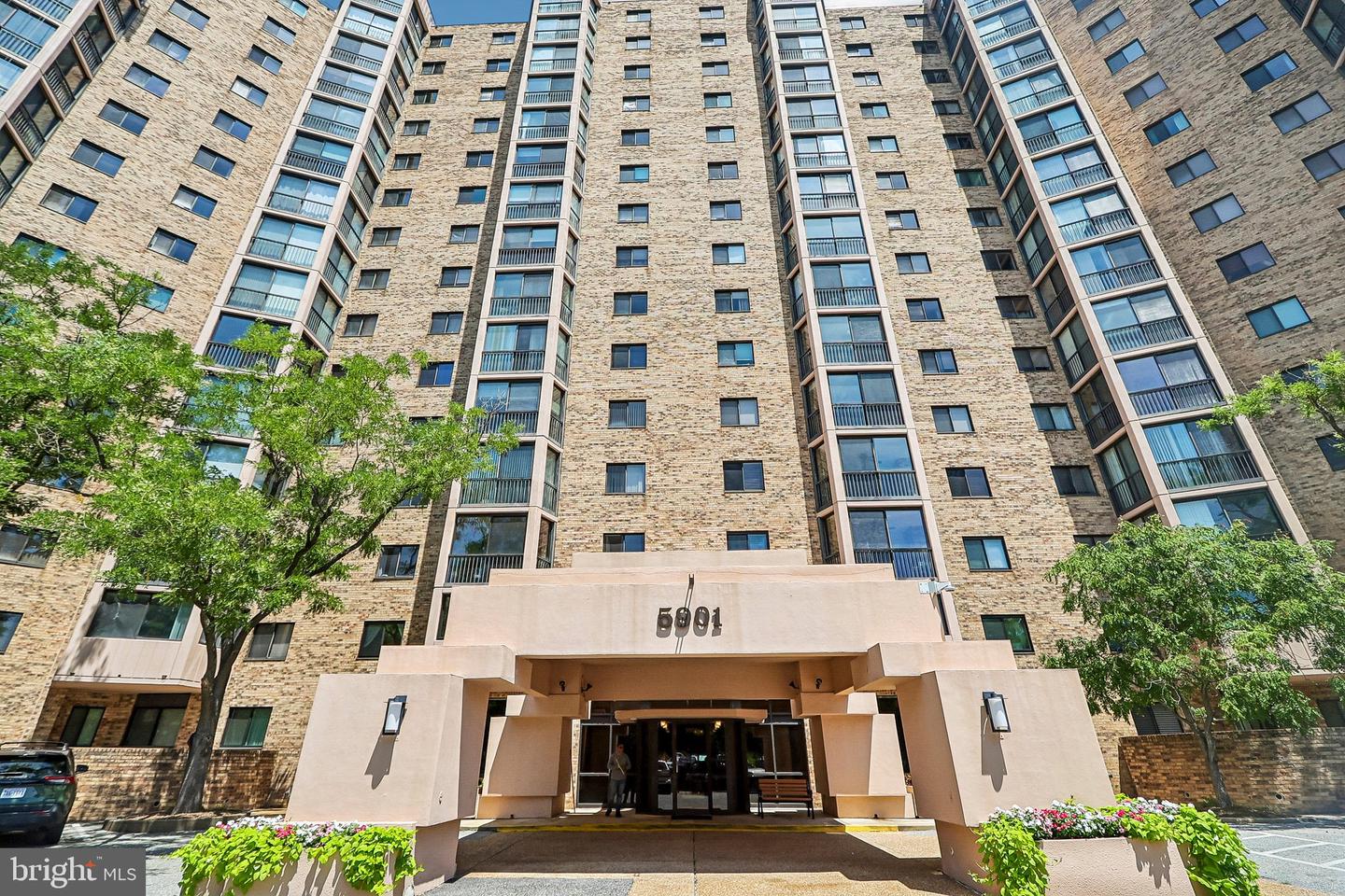 5901 Mount Eagle Drive #409