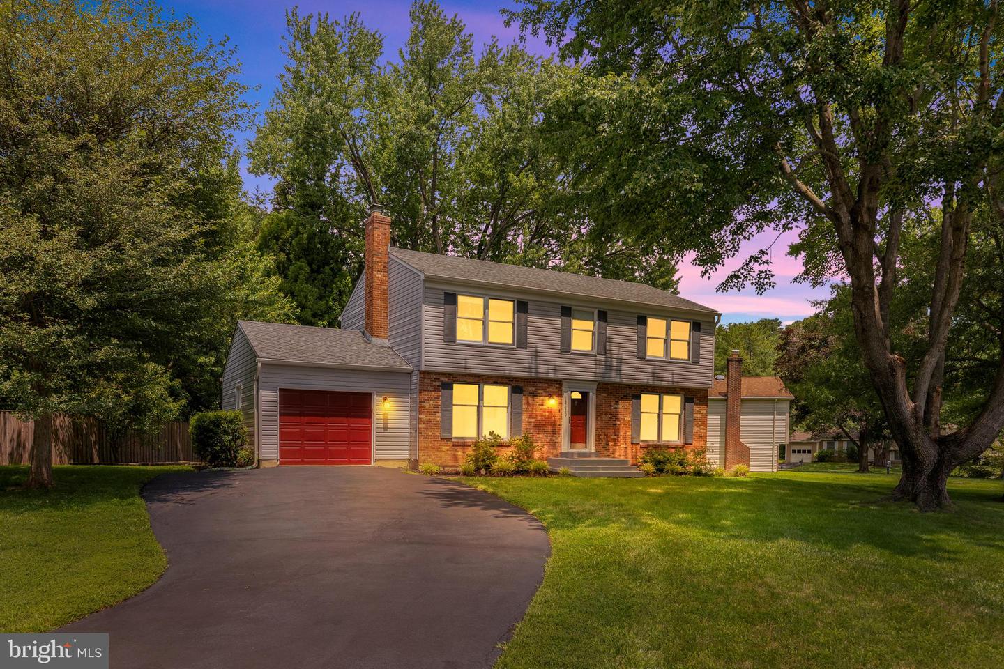 12620 Holkein Drive, Herndon