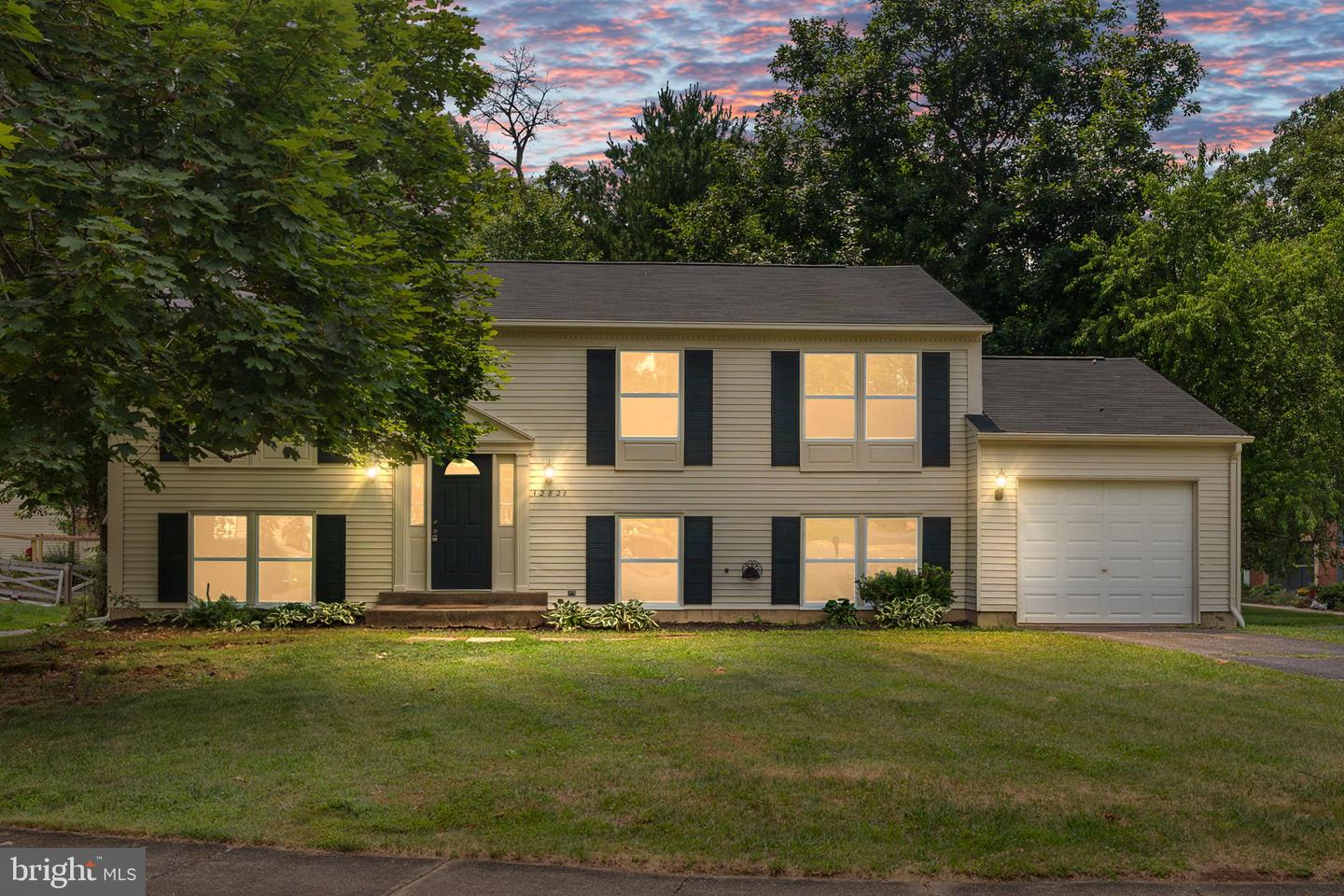 12821 Longleaf Lane