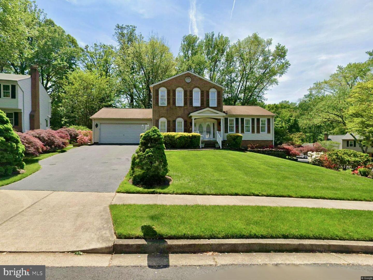 8016 Rockwood Court, Springfield