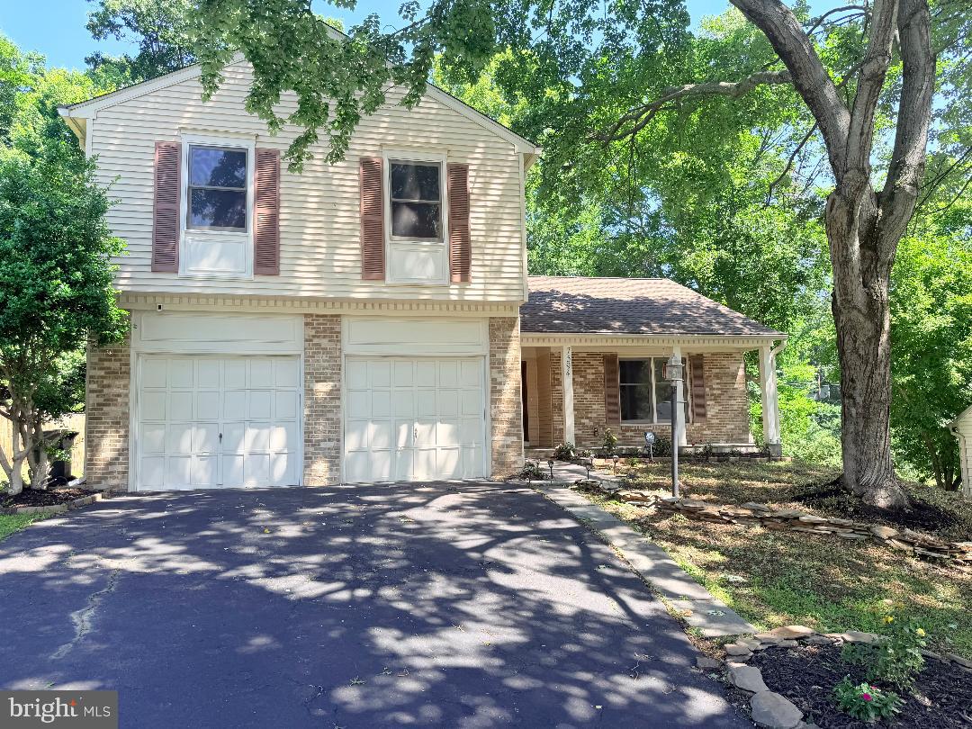 7594 Woodstown Drive