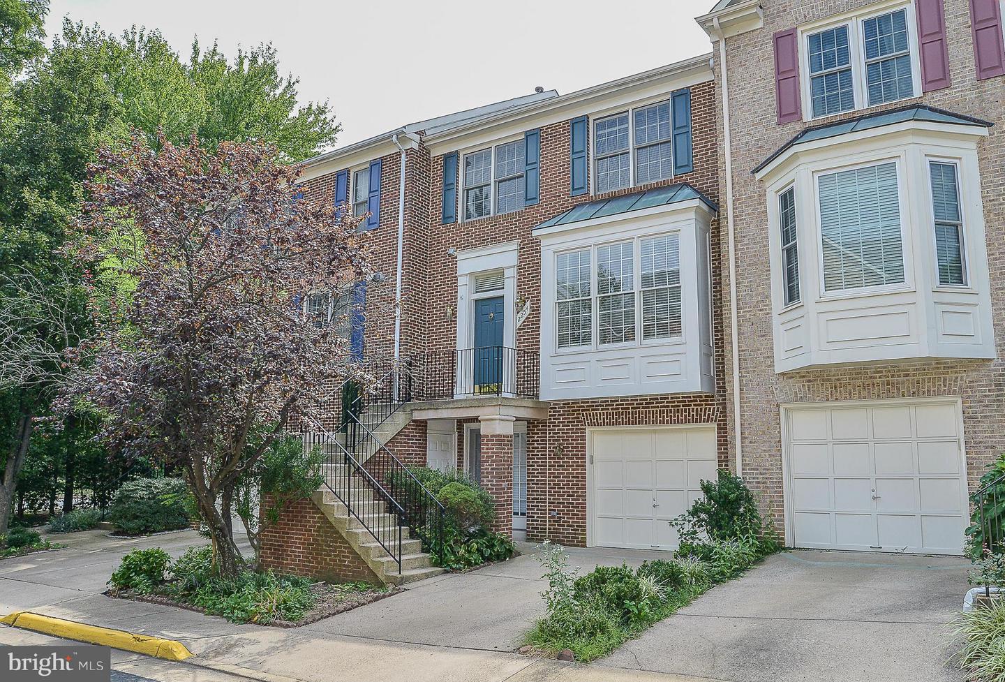 2254 Journet Drive, Dunn Loring
