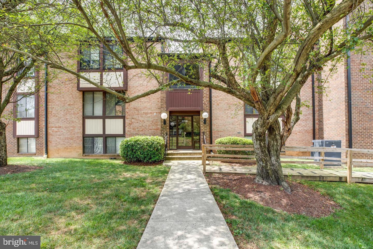 9706 Kingsbridge Drive #102