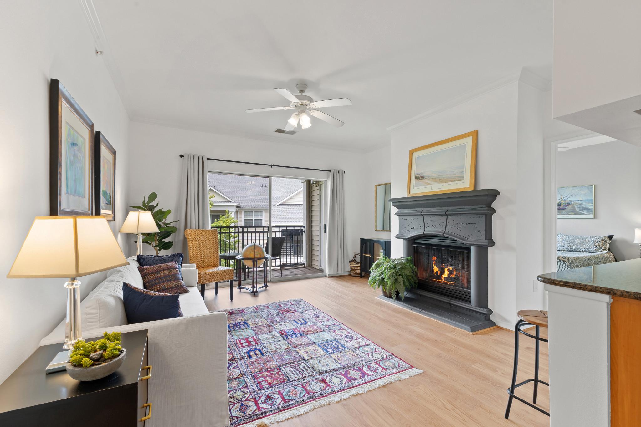 12949 Centre Park Circle #404