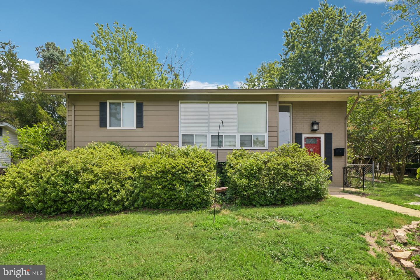 4957 Regina Drive