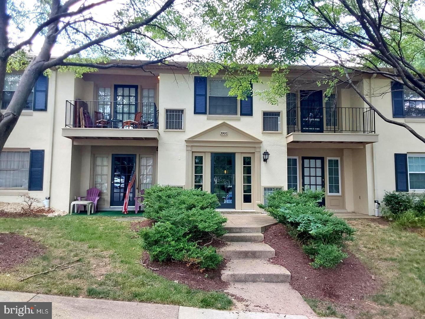 5900 Surrey Hill Place #698
