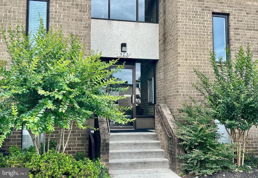 503 Florida Avenue #203
