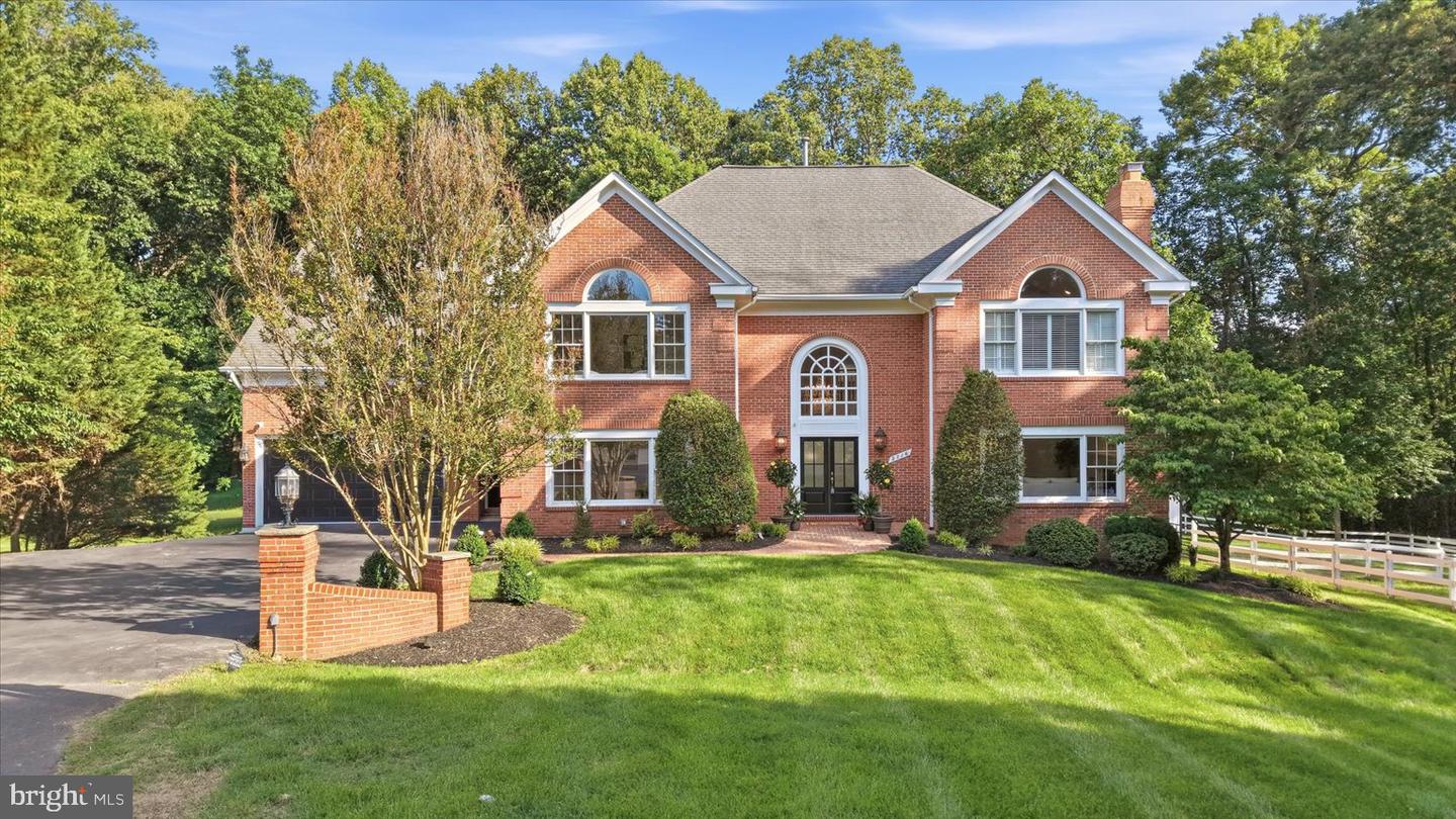 2716 Silkwood Court