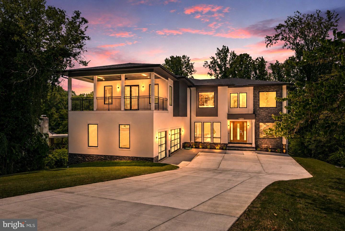 1434 Waggaman Circle