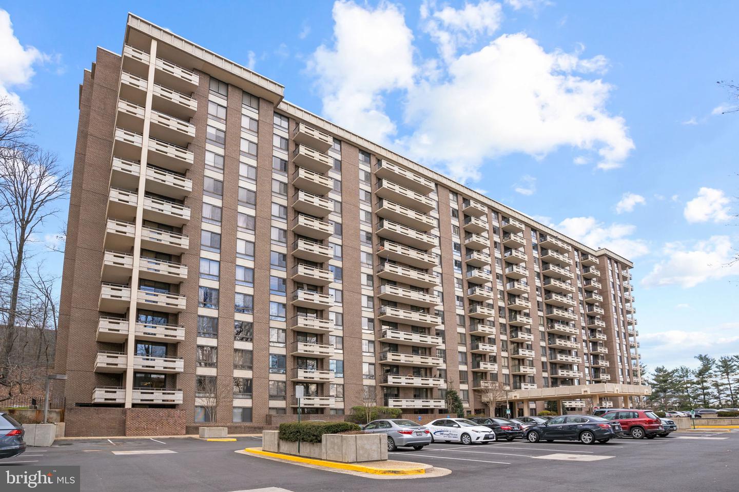 1808 Old Meadow Road #503