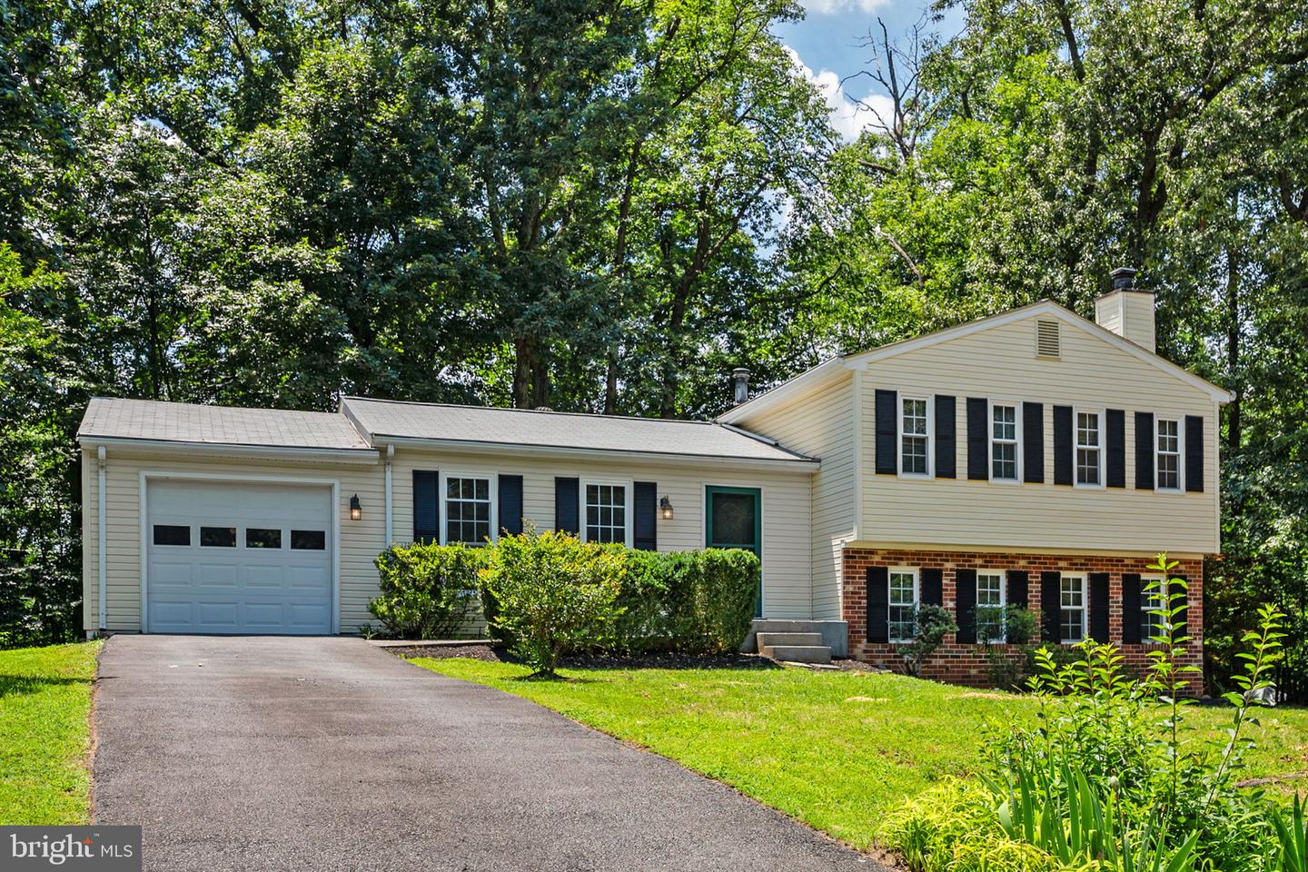 2422 Ivywood Road