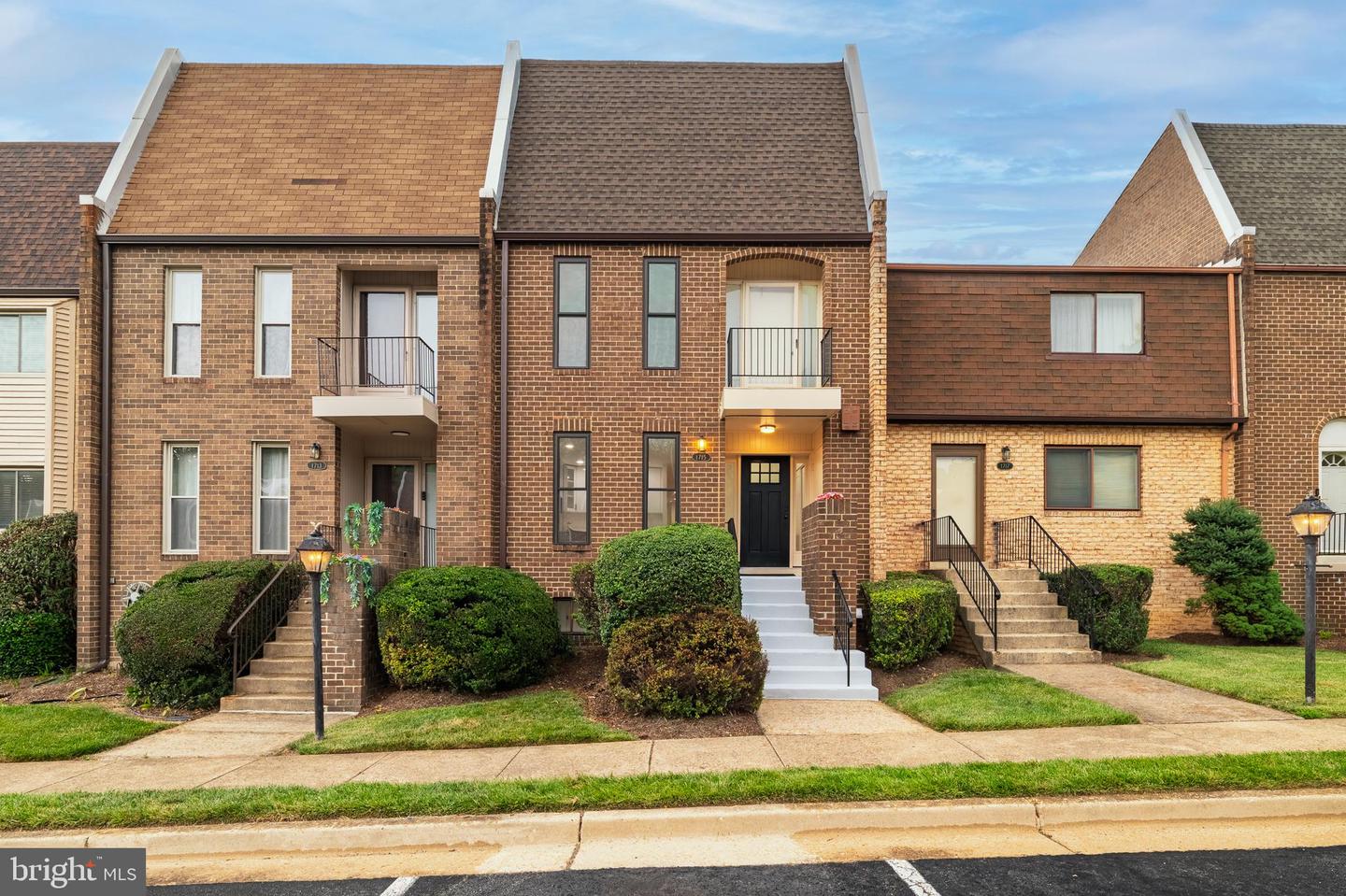 1715 Tyvale Court