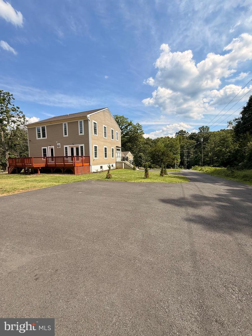 12304 Popes Head Road