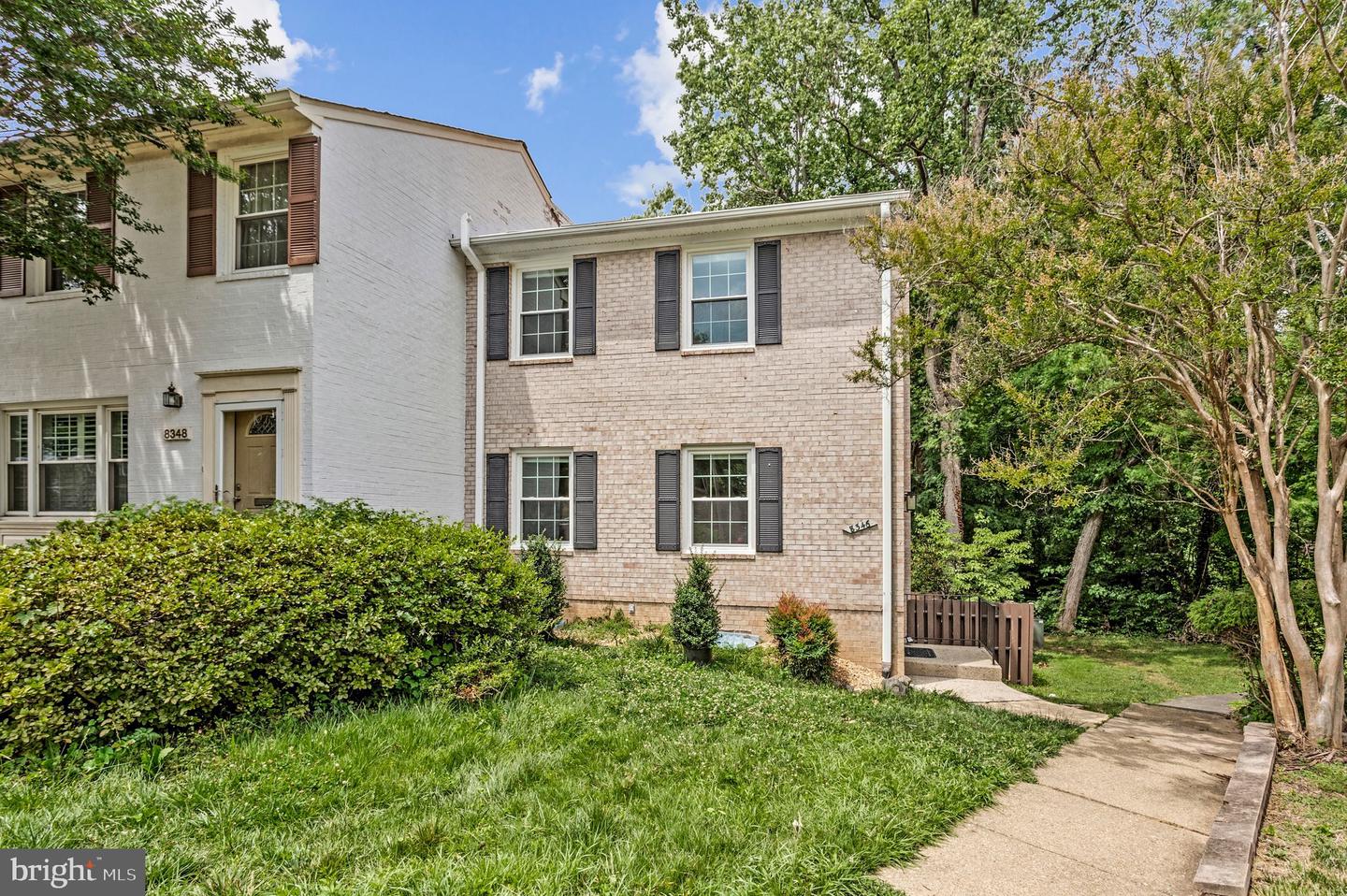 8346 Glastonbury Court