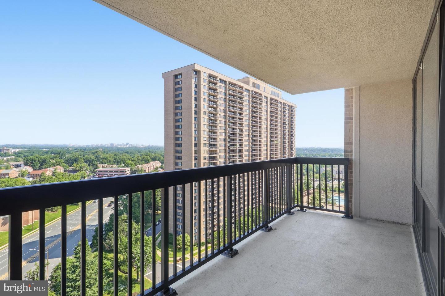 3709 S George Mason Drive #1305 E
