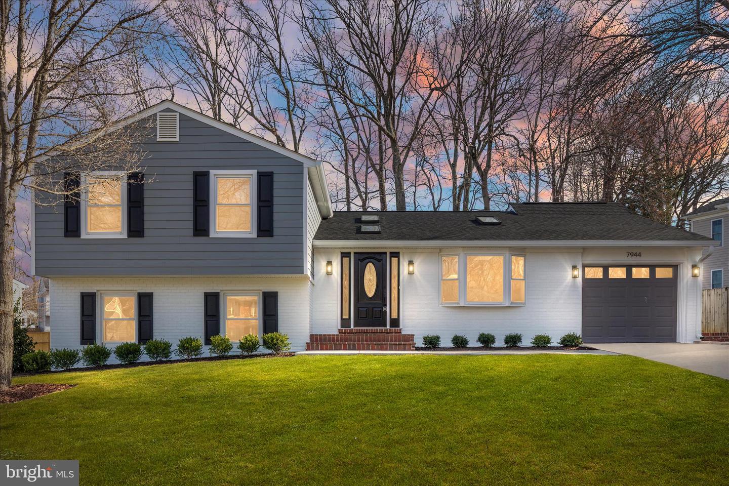 7944 Freehollow Drive