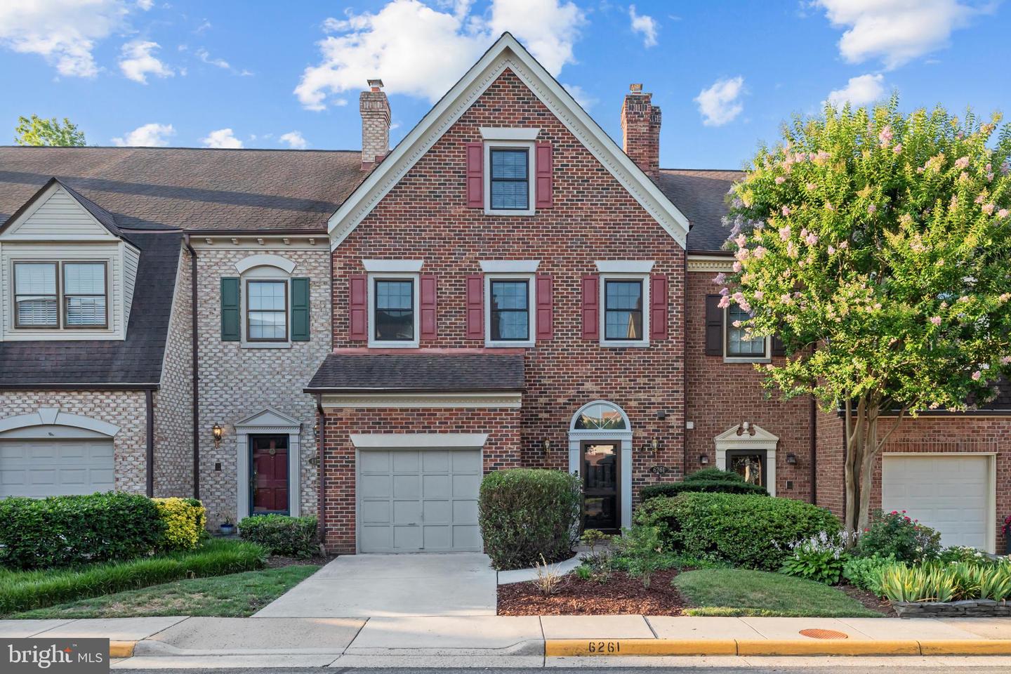 6261 Masefield Court