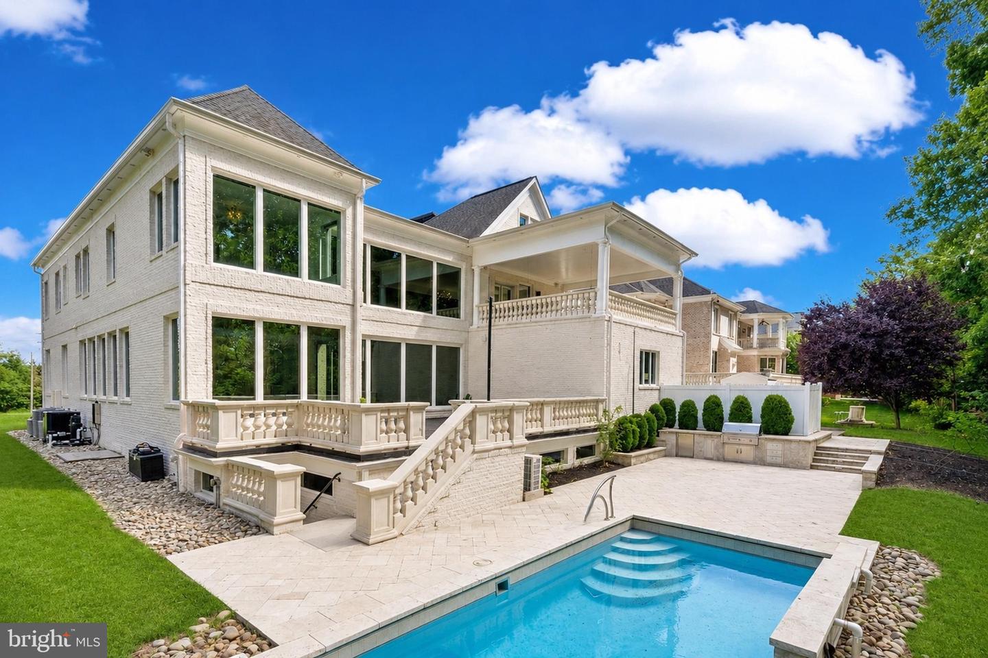 6600 Reserves Hill Court