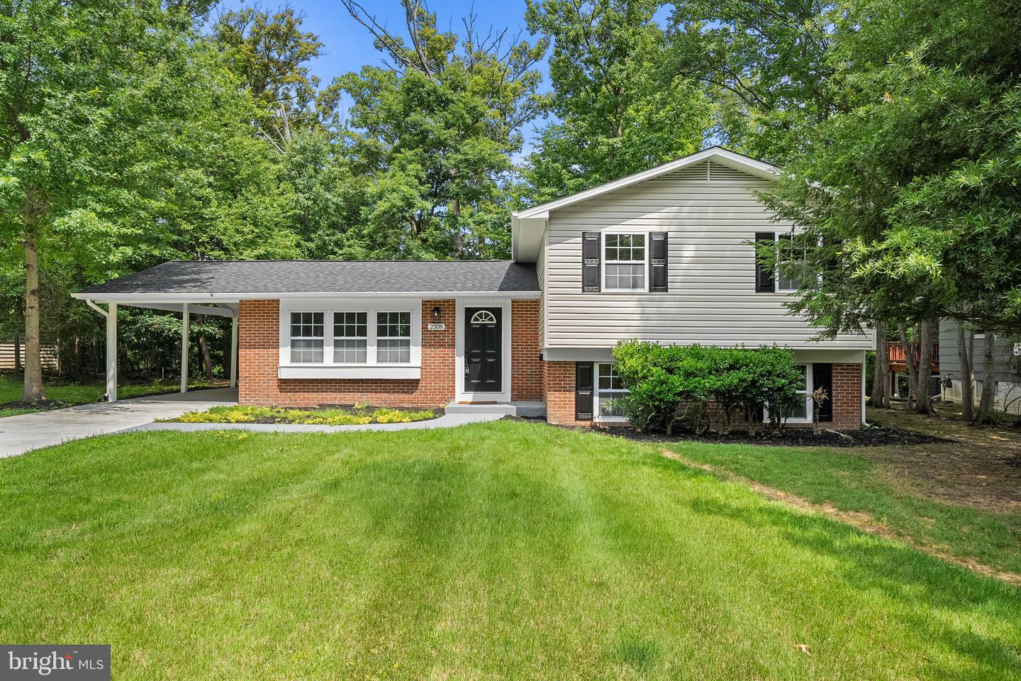 2308 William and Mary Dr
