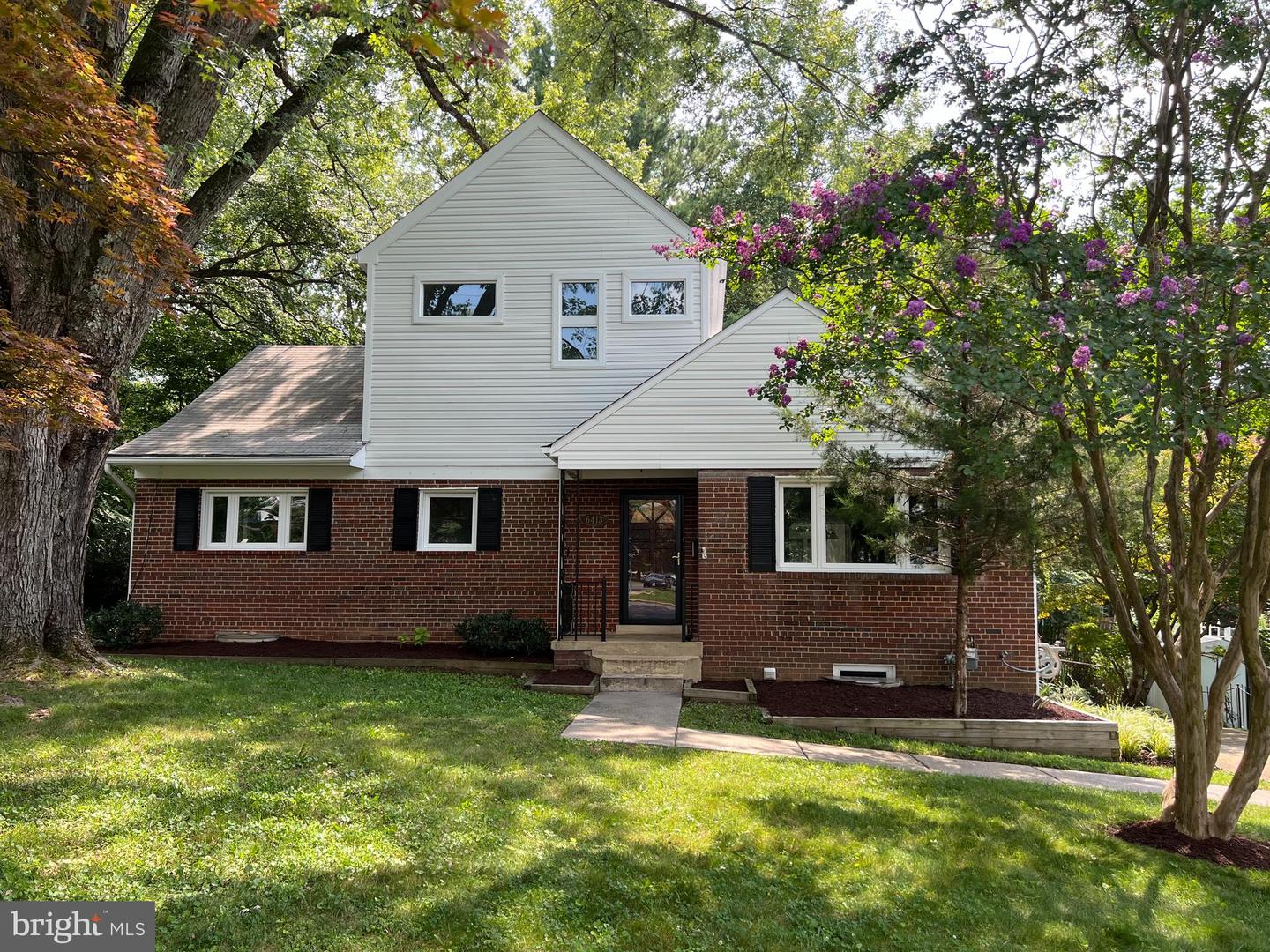 6413 Carolyn Drive