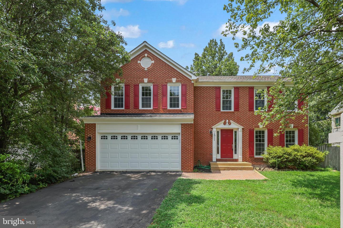 1511 Snowflake Court, Herndon