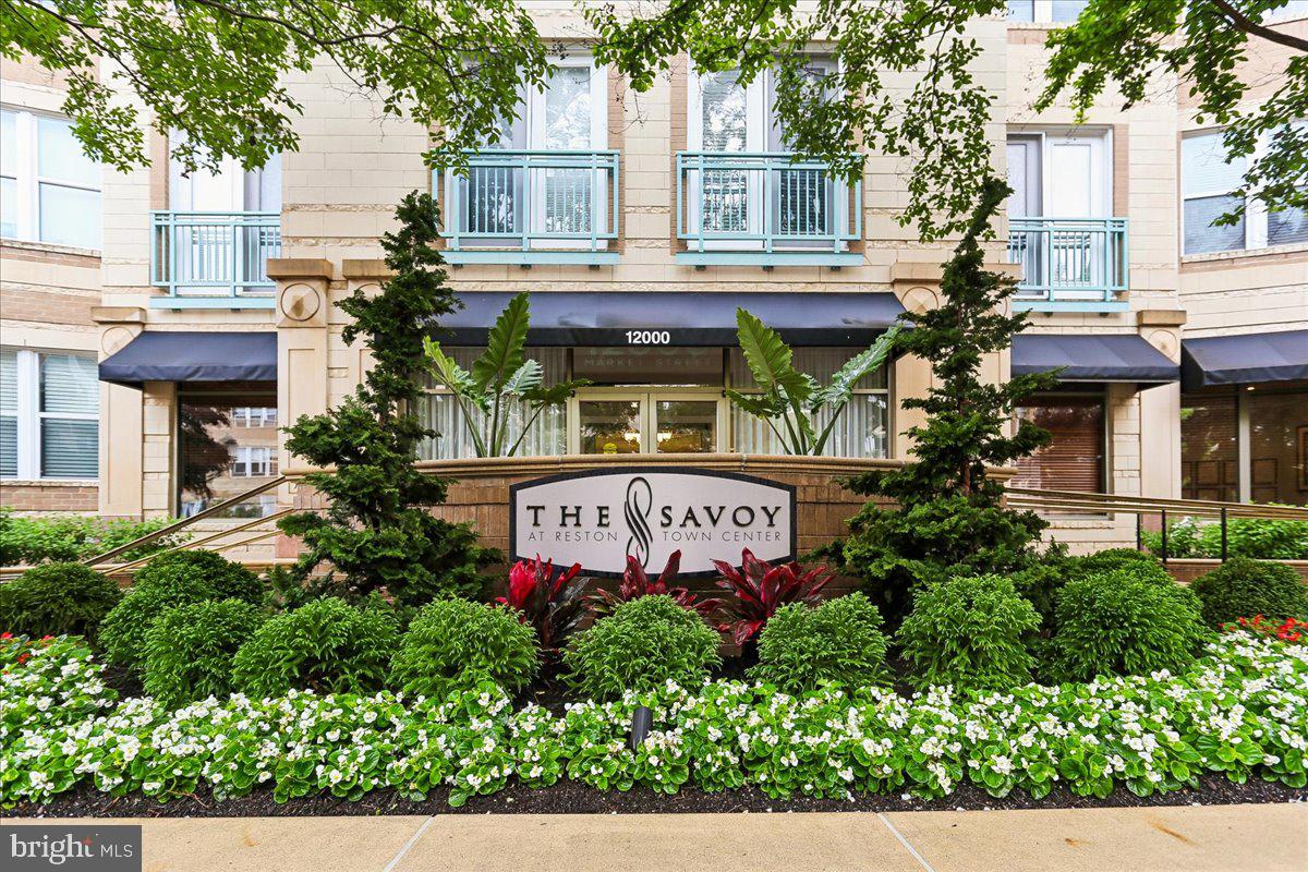 12000 Market Street #382