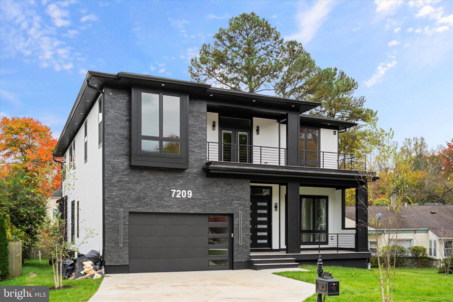 7209 Sipes Lane