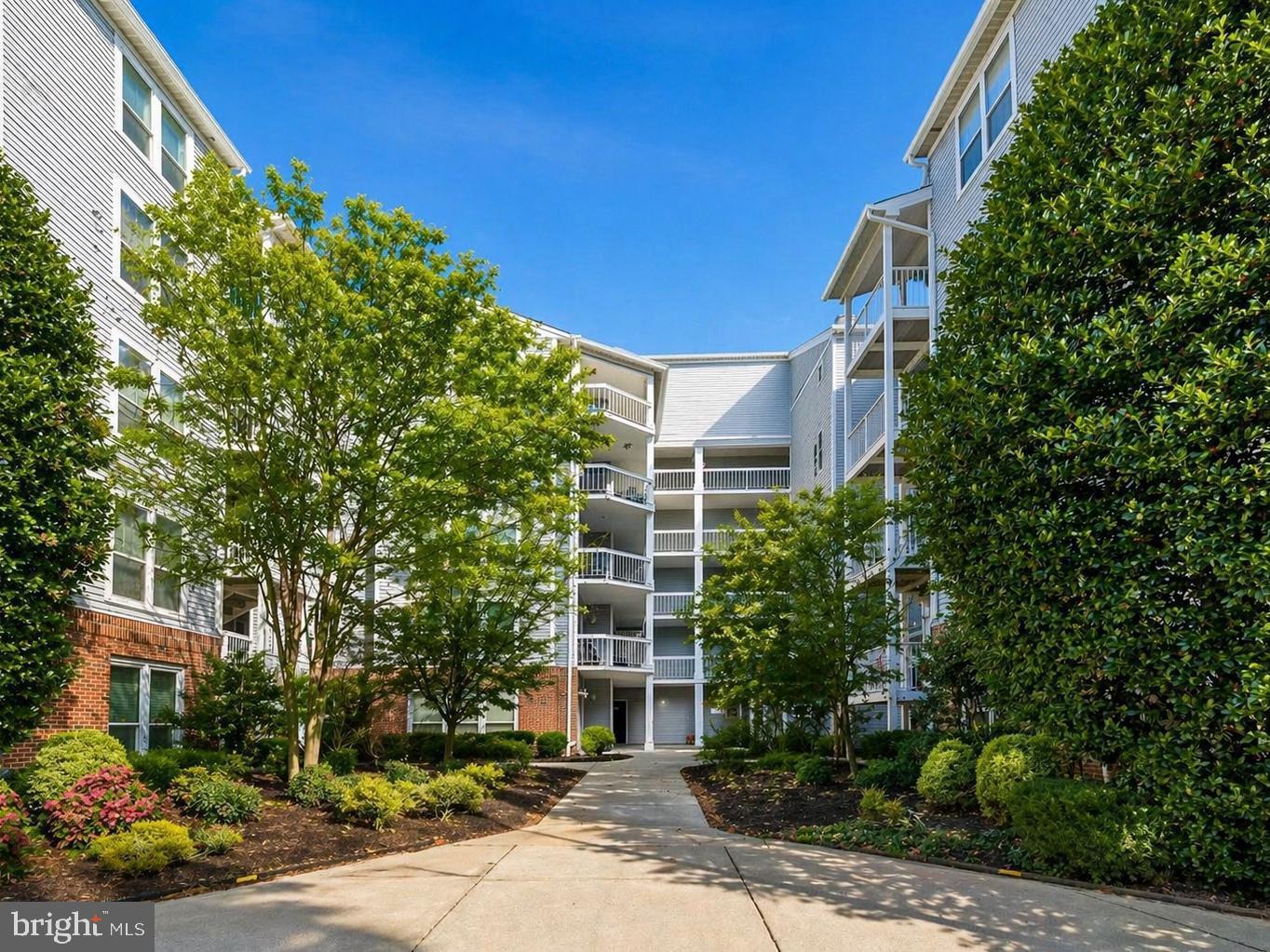 3176 Summit Square Drive #4-A2