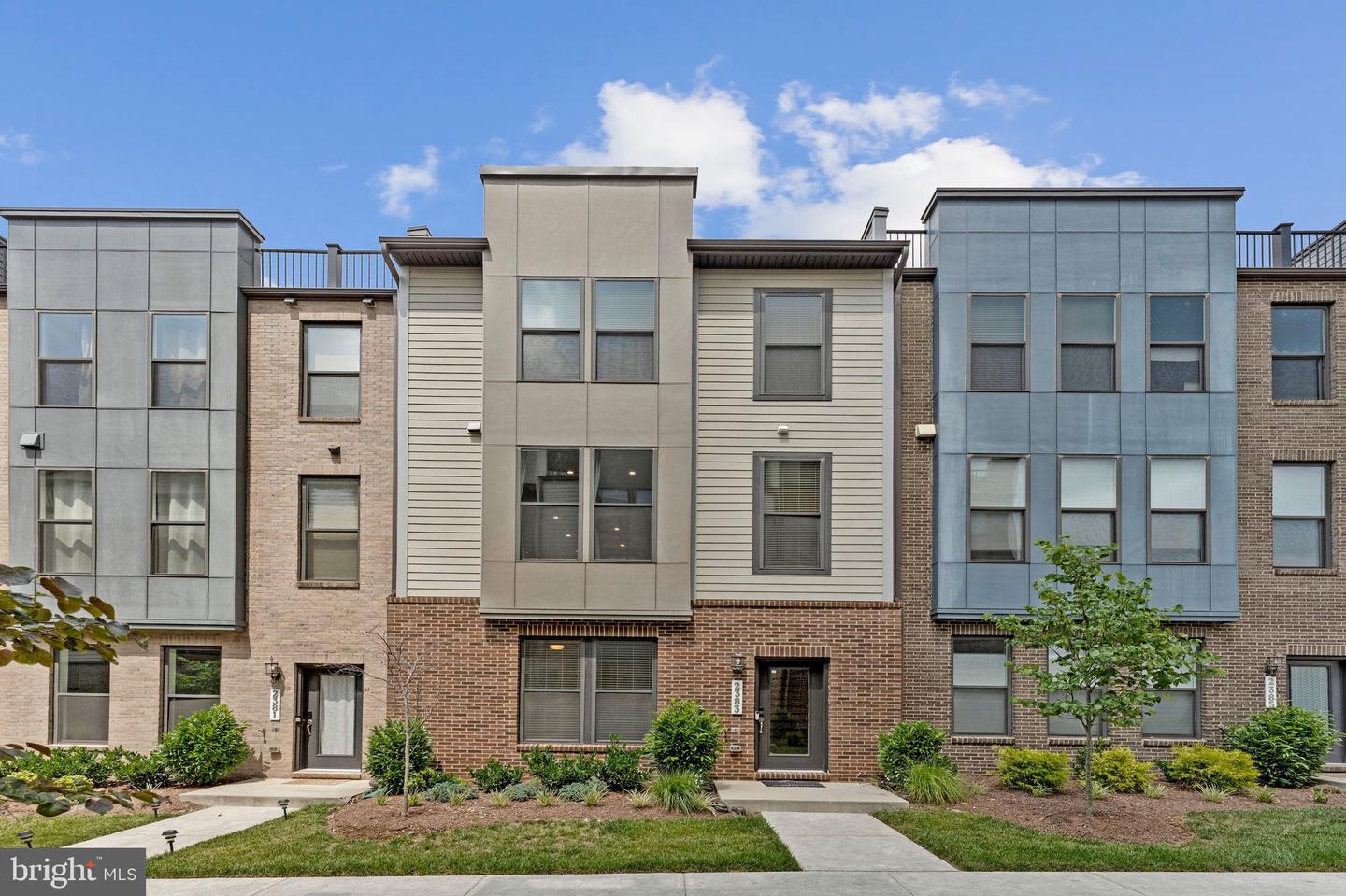 2383 Liberty Loop