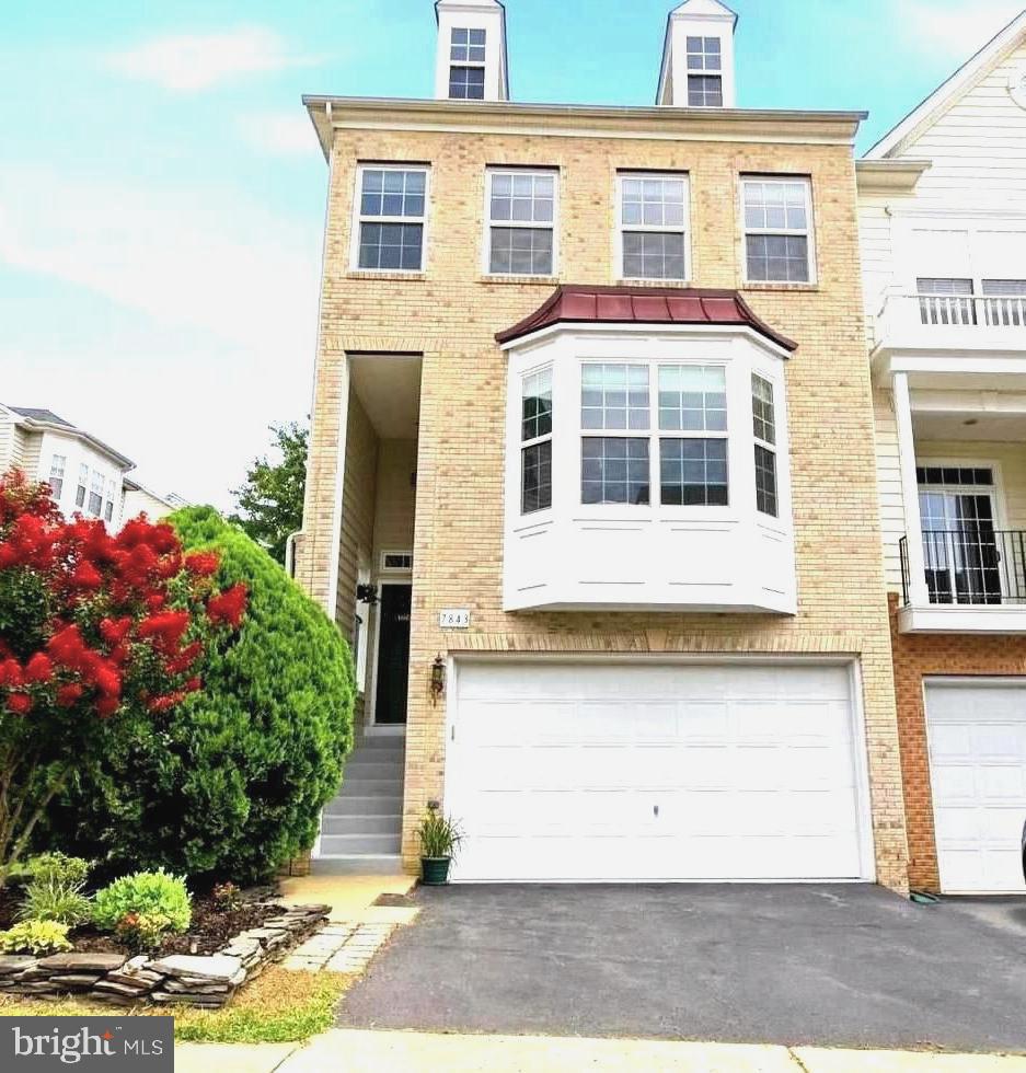 7843 Locust Leaf Lane