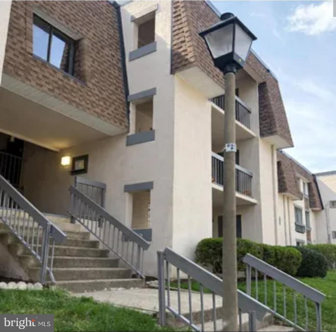 3803 Laramie Place #122e