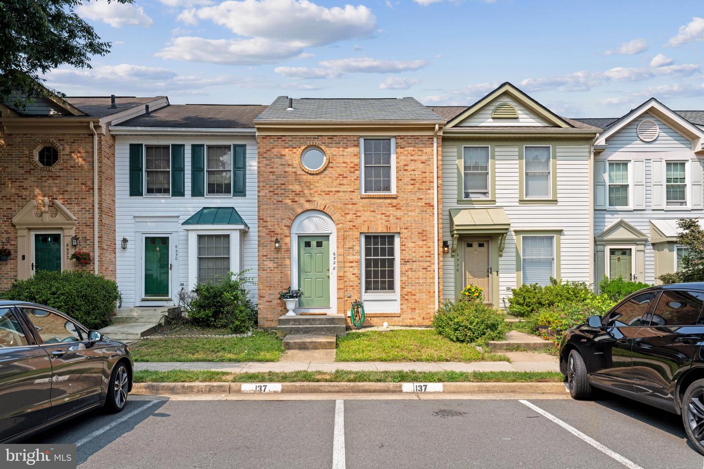 6528 Skylemar Trail